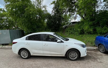 KIA Rio IV, 2019 год, 1 250 000 рублей, 3 фотография