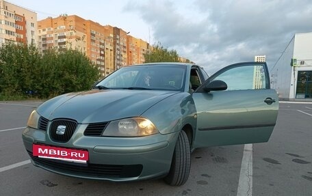 SEAT Ibiza III рестайлинг, 2002 год, 400 000 рублей, 2 фотография