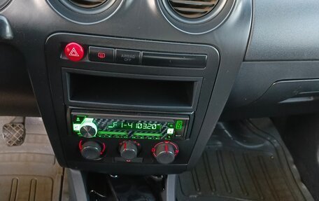 SEAT Ibiza III рестайлинг, 2002 год, 400 000 рублей, 19 фотография