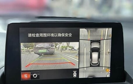 Mazda CX-4, 2021 год, 2 340 000 рублей, 15 фотография