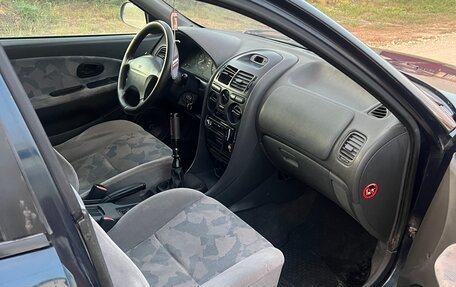 Mitsubishi Carisma I, 1997 год, 125 000 рублей, 7 фотография