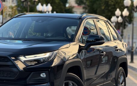 Toyota RAV4, 2025 год, 3 950 000 рублей, 12 фотография