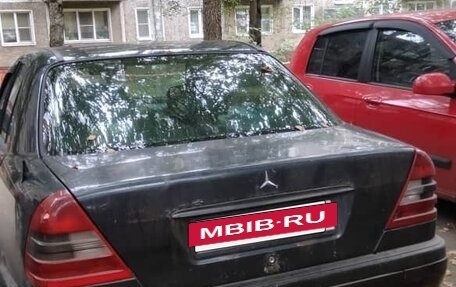 Mercedes-Benz C-Класс, 1996 год, 105 000 рублей, 2 фотография