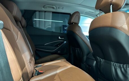 Hyundai Santa Fe III рестайлинг, 2013 год, 2 150 000 рублей, 14 фотография