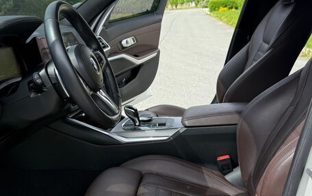 BMW 3 серия, 2019 год, 4 500 000 рублей, 29 фотография