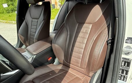 BMW 3 серия, 2019 год, 4 500 000 рублей, 30 фотография