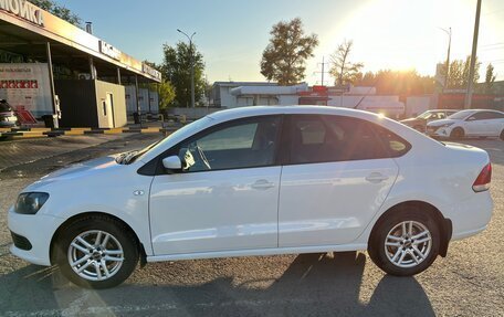 Volkswagen Polo VI (EU Market), 2011 год, 700 000 рублей, 4 фотография