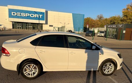 Volkswagen Polo VI (EU Market), 2011 год, 700 000 рублей, 3 фотография
