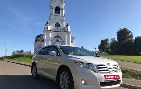Toyota Venza I, 2010 год, 1 450 000 рублей, 1 фотография