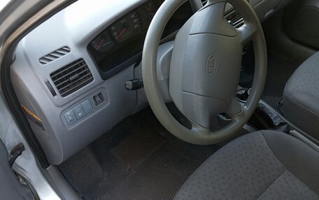 KIA Rio II, 2002 год, 280 000 рублей, 6 фотография