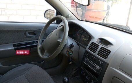 KIA Rio II, 2002 год, 280 000 рублей, 5 фотография