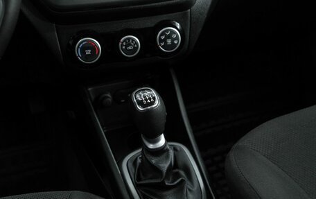 KIA Rio III рестайлинг, 2017 год, 780 000 рублей, 13 фотография