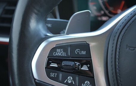 BMW 3 серия, 2022 год, 3 250 000 рублей, 10 фотография