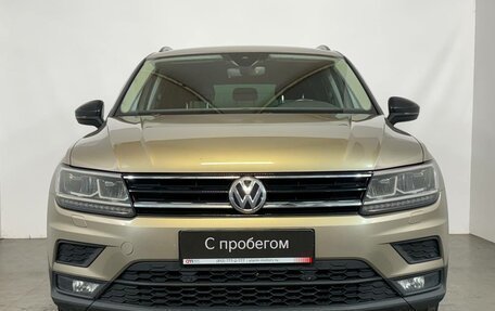 Volkswagen Tiguan II, 2020 год, 2 249 000 рублей, 2 фотография