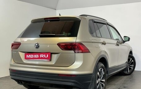 Volkswagen Tiguan II, 2020 год, 2 249 000 рублей, 6 фотография