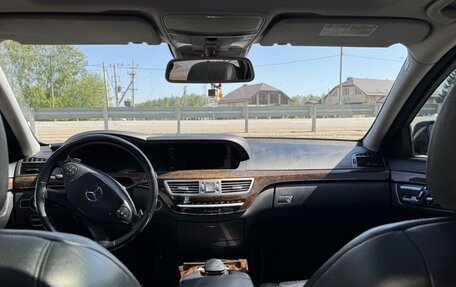 Mercedes-Benz S-Класс, 2010 год, 2 000 000 рублей, 7 фотография