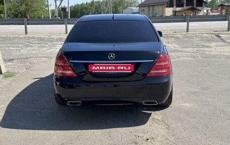 Mercedes-Benz S-Класс, 2010 год, 2 000 000 рублей, 3 фотография