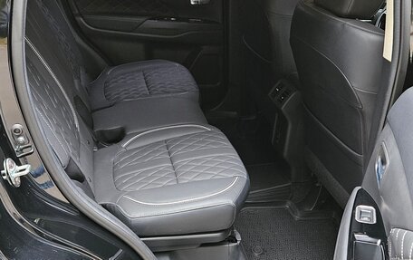 Mitsubishi Outlander III рестайлинг 3, 2022 год, 2 900 000 рублей, 20 фотография