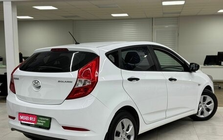 Hyundai Solaris II рестайлинг, 2015 год, 879 000 рублей, 3 фотография
