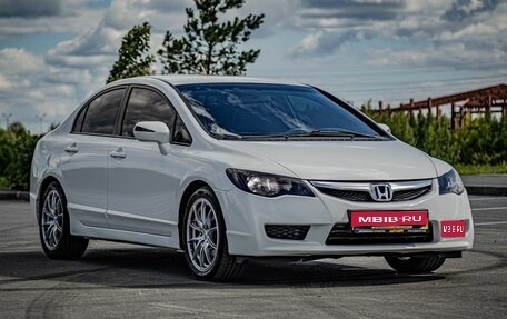 Honda Civic VIII, 2010 год, 899 000 рублей, 1 фотография