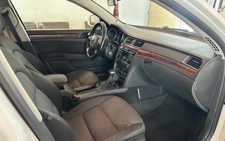 Skoda Superb III рестайлинг, 2011 год, 599 000 рублей, 5 фотография