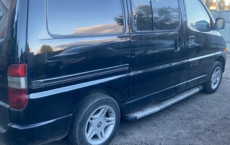 Toyota HiAce H100, 1996 год, 350 000 рублей, 4 фотография
