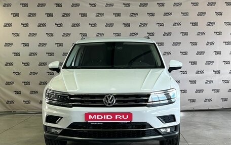 Volkswagen Tiguan II, 2017 год, 2 100 000 рублей, 2 фотография