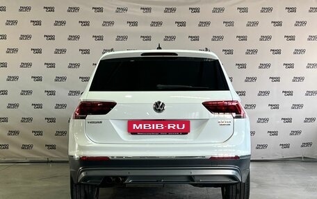 Volkswagen Tiguan II, 2017 год, 2 100 000 рублей, 5 фотография