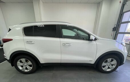 KIA Sportage IV рестайлинг, 2017 год, 2 099 000 рублей, 8 фотография