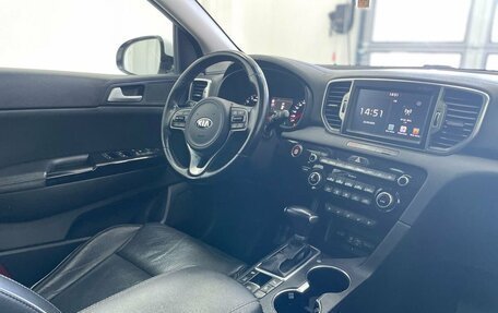 KIA Sportage IV рестайлинг, 2017 год, 2 099 000 рублей, 10 фотография