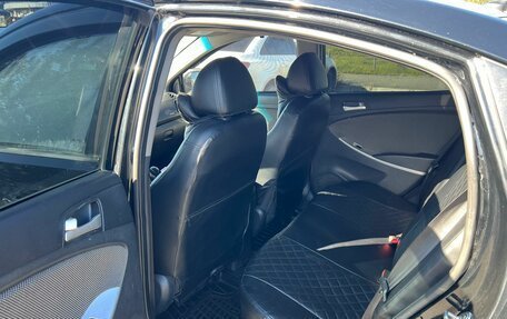 Hyundai Solaris II рестайлинг, 2011 год, 859 000 рублей, 11 фотография