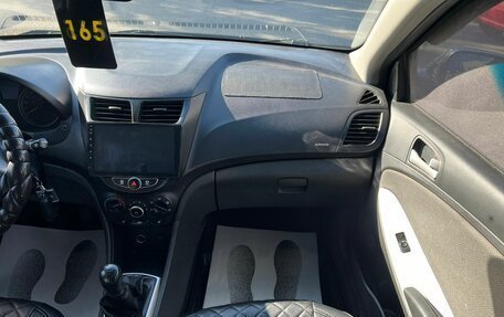 Hyundai Solaris II рестайлинг, 2011 год, 859 000 рублей, 18 фотография