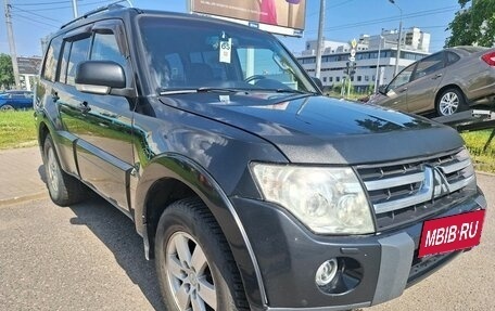 Mitsubishi Pajero IV, 2006 год, 755 000 рублей, 2 фотография