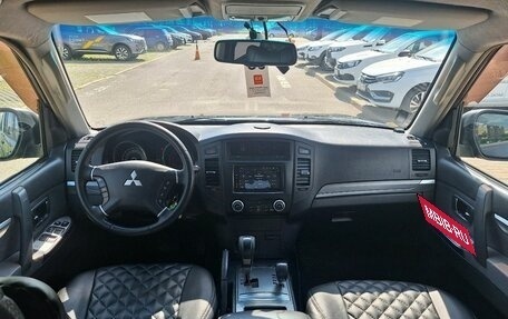 Mitsubishi Pajero IV, 2006 год, 755 000 рублей, 5 фотография