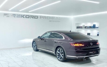 Volkswagen Arteon I, 2018 год, 3 500 000 рублей, 24 фотография