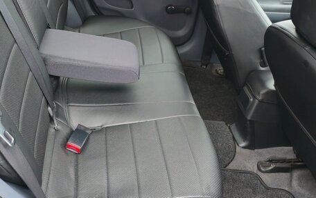 Nissan Almera, 2005 год, 290 000 рублей, 14 фотография