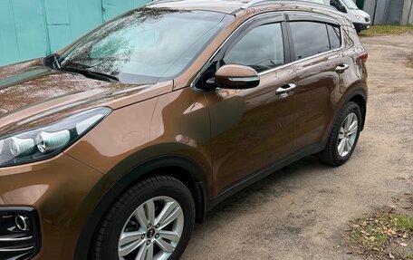 KIA Sportage IV рестайлинг, 2016 год, 1 950 000 рублей, 2 фотография