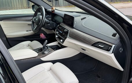 BMW 5 серия, 2019 год, 4 200 000 рублей, 11 фотография