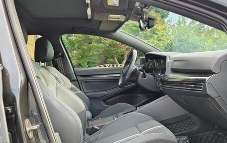 Volkswagen Golf VIII, 2022 год, 1 410 000 рублей, 12 фотография