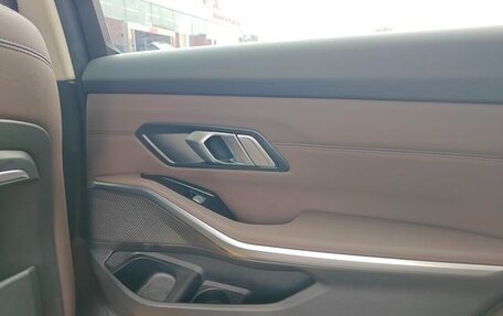 BMW 3 серия, 2022 год, 2 690 000 рублей, 24 фотография