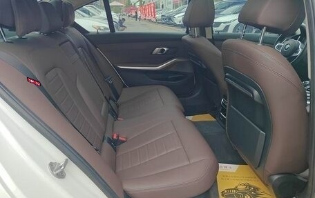 BMW 3 серия, 2022 год, 2 690 000 рублей, 28 фотография