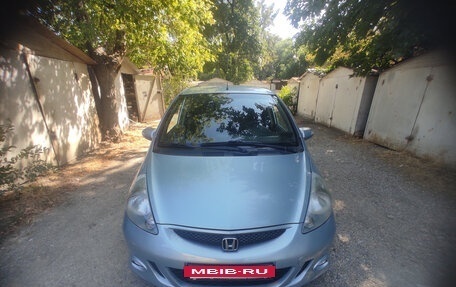 Honda Jazz I рестайлинг, 2008 год, 670 000 рублей, 2 фотография