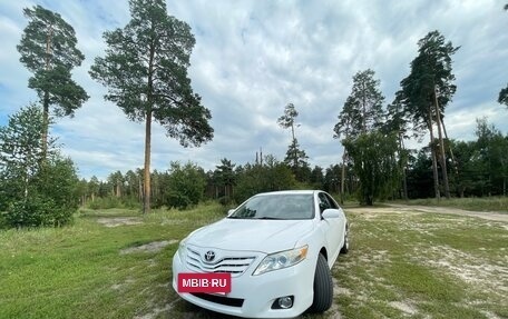 Toyota Camry, 2009 год, 1 100 000 рублей, 2 фотография
