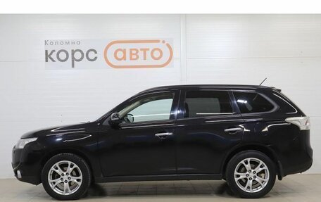 Mitsubishi Outlander III рестайлинг 3, 2012 год, 1 399 000 рублей, 2 фотография