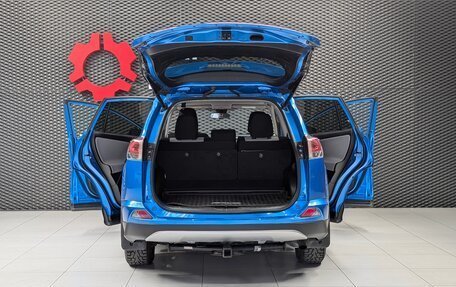 Toyota RAV4, 2016 год, 2 290 000 рублей, 8 фотография