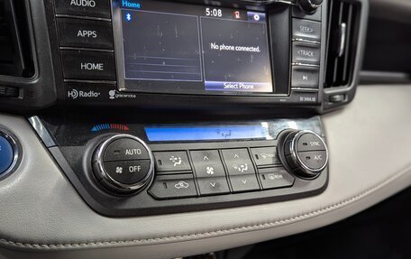 Toyota RAV4, 2016 год, 2 290 000 рублей, 24 фотография