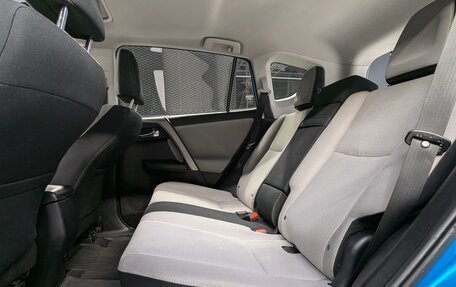 Toyota RAV4, 2016 год, 2 290 000 рублей, 31 фотография