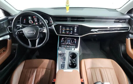 Audi A6, 2021 год, 3 350 007 рублей, 7 фотография
