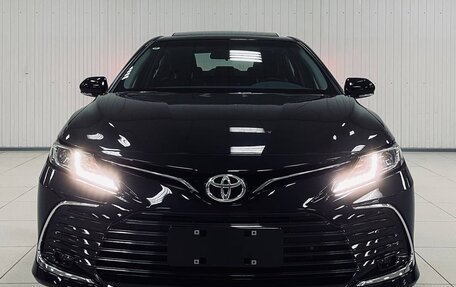 Toyota Camry, 2023 год, 3 300 000 рублей, 3 фотография