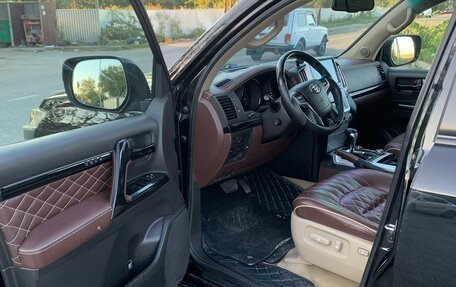 Toyota Land Cruiser 200, 2009 год, 3 190 000 рублей, 9 фотография